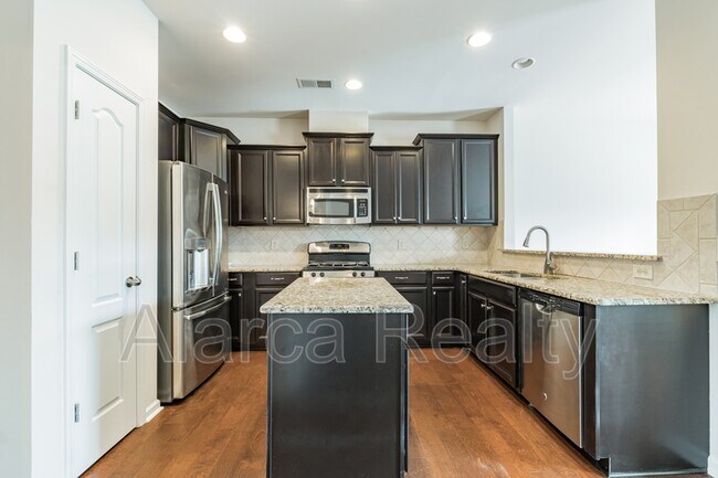 Foto del edificio - 19032 Lake Breeze Dr