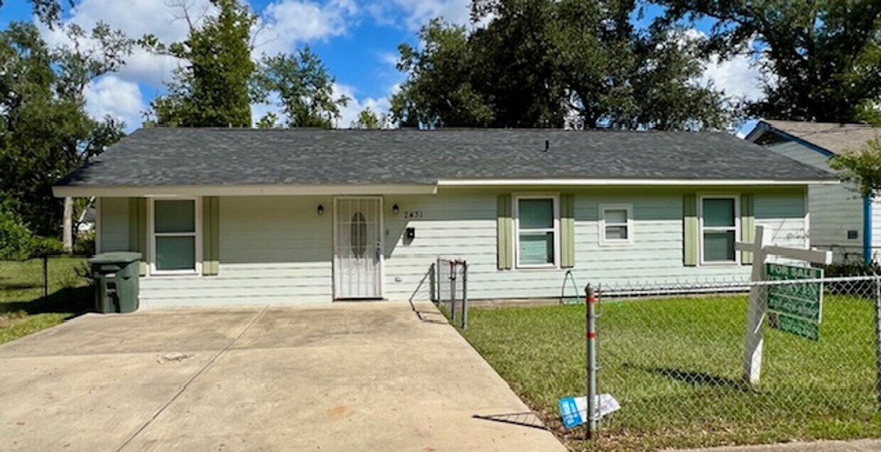 3 bedroom 2 bath house House Rental in Lake Charles, LA