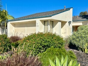 Building Photo - 7981 Agate Ct