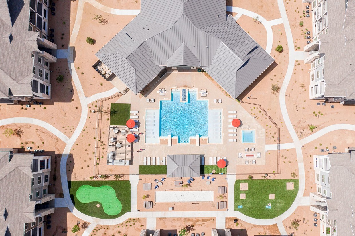 Woodford On Mockingbird Apartments Midland Tx Apartments Com