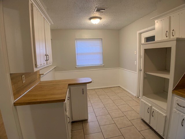 Foto del edificio - 3204 SE 55th St