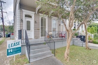 Building Photo - 5263 Constance St