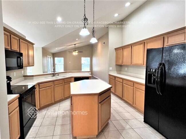 Foto del edificio - 14809 Pine Cone Trail