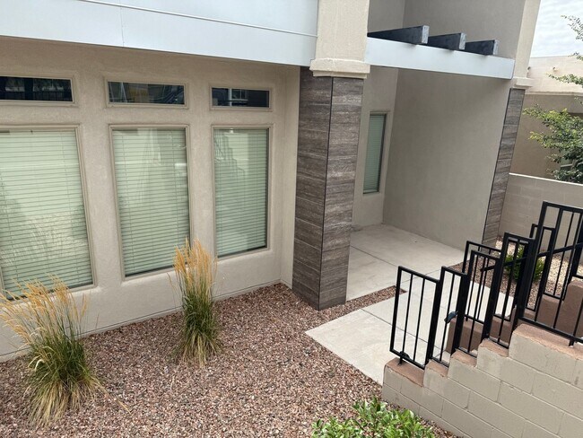 Foto del edificio - AMAZING CUSTOM HOME IN MARIPOSA