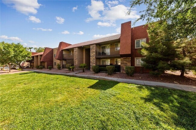 Foto del edificio - 4921 Indian River Dr
