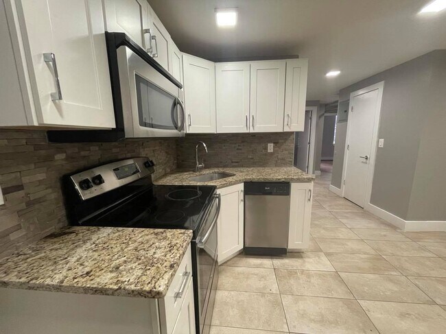 Foto del edificio - 304 W 151st St