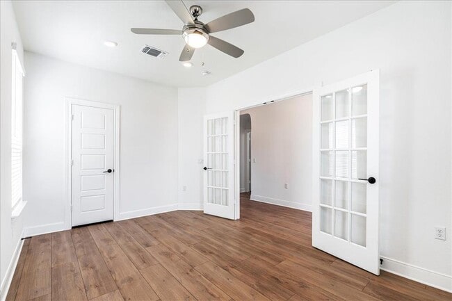 Building Photo - 4817 Delancey Dr