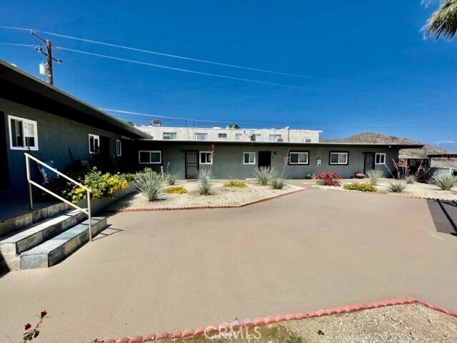 Foto del edificio - 36947 Melrose Dr