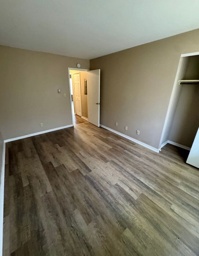 Interior Photo - Windsor West Apartments