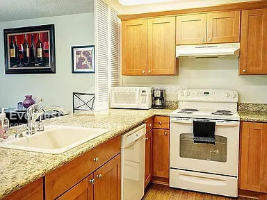 Foto principal - 6260 139th Ave NE