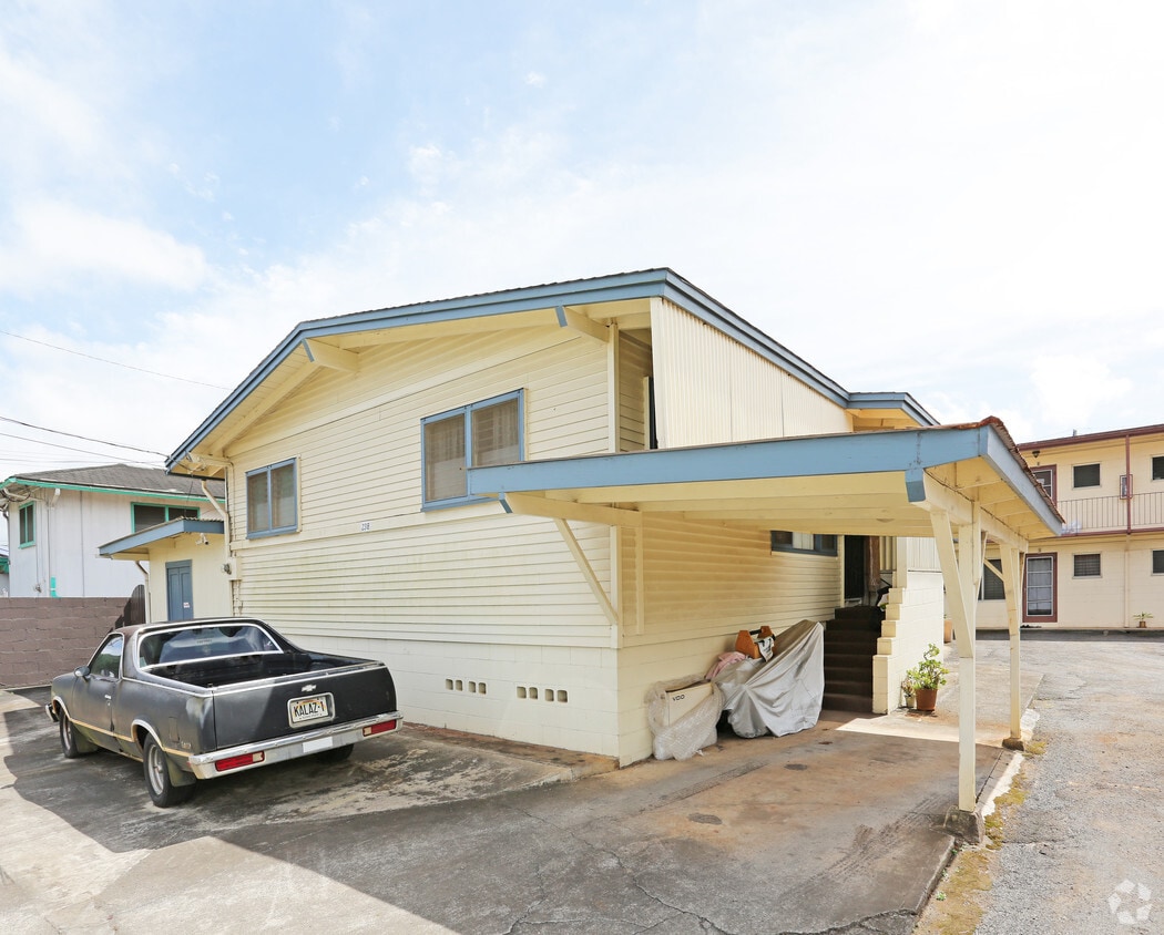 Building Photo - 731 Lehua St