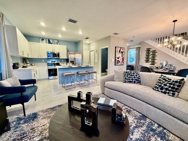 Foto del edificio - 2600 SE 25th St