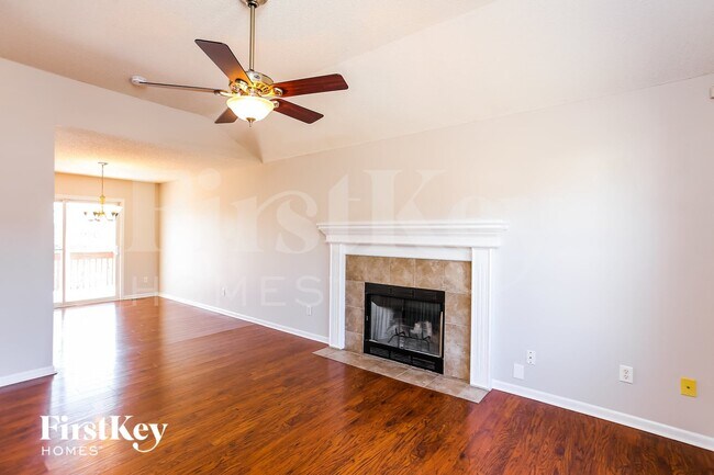 Foto del edificio - 419 N Queen Ridge Ave