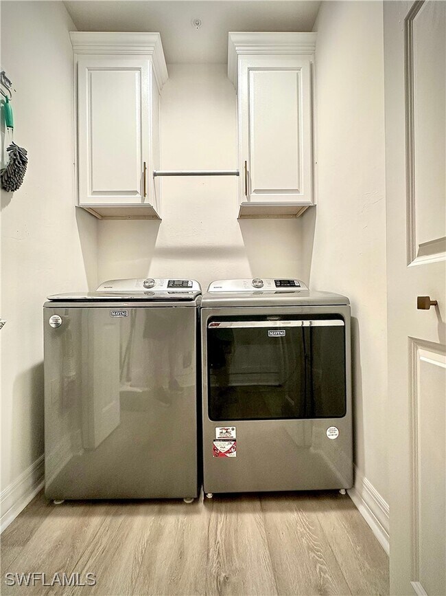 Foto del edificio - 410 Bayfront Pl