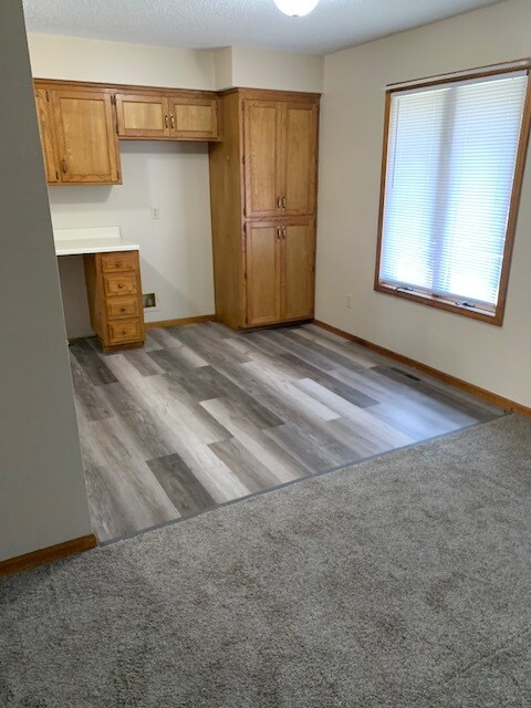 Building Photo - 1205 Viola