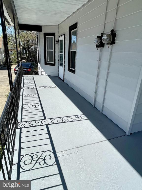 Foto del edificio - 19 Lane Ave