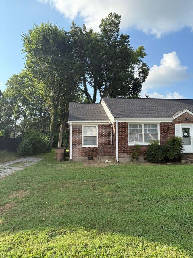 Building Photo - 5532 Knob Rd