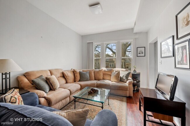 Foto del edificio - 3137 N Monticello Ave