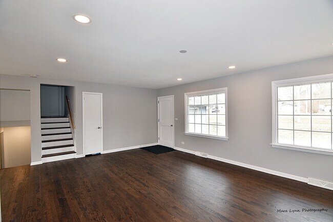 Building Photo - 603 Maple Ave