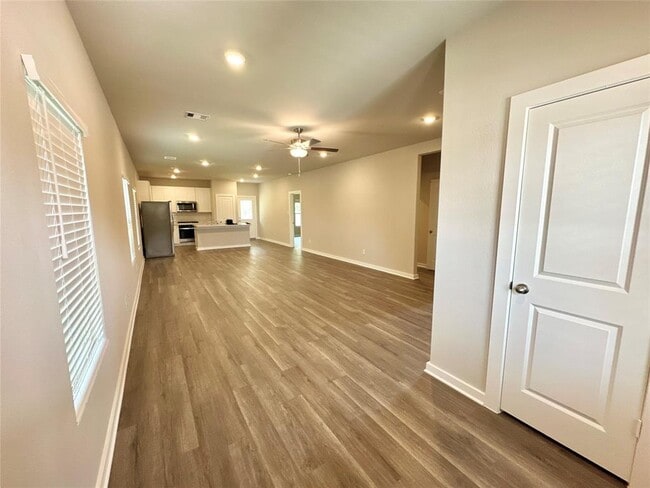 Building Photo - 12143 Ridge Top Dr