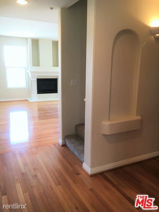 Foto del edificio - 3 br, 2.5 bath Condo - 350 S Norton Ave Ph 6