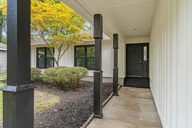 Foto del edificio - 3303 Marsh View Dr