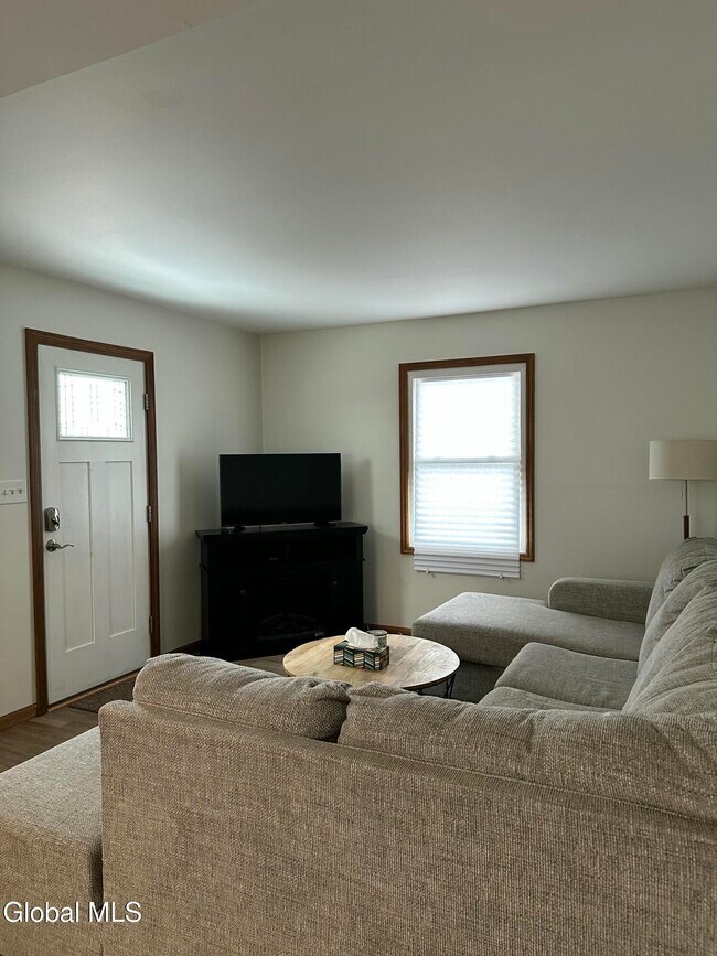 Foto del edificio - 14 Vanderbilt Ave