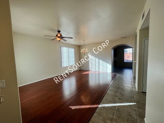 Building Photo - 5 Bedroom Two Story Home for Rent in West ...