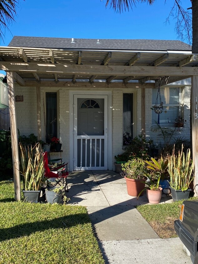 Primary Photo - 113 16th Avenue North