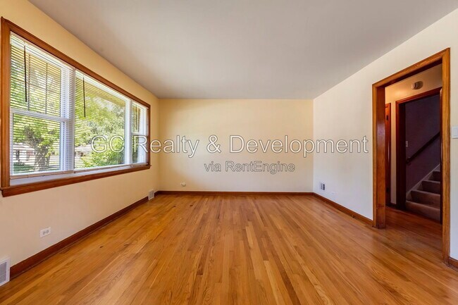 Foto del edificio - 751 Spring Rd
