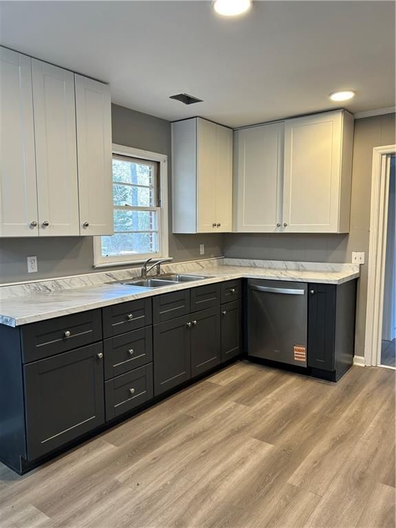 Building Photo - 53 Pool Cir