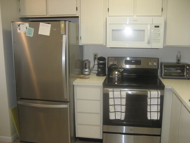 Foto del edificio - 7240 Huntington Ln