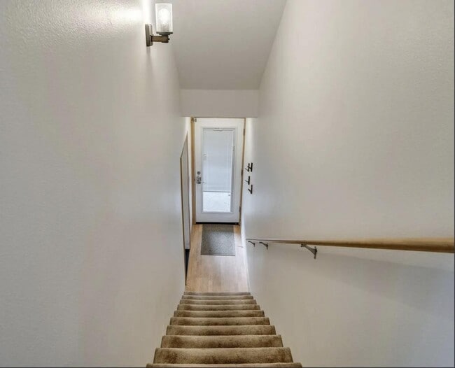 Photo - 337 N Ivy St Townhome