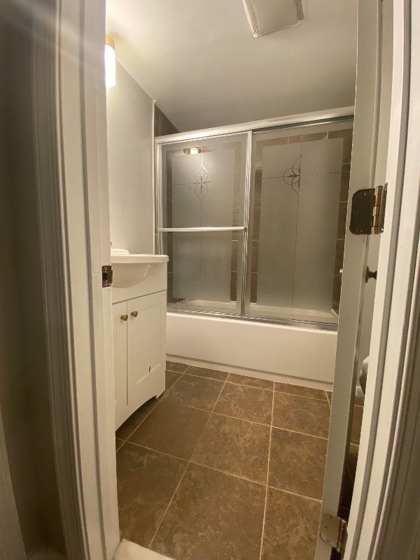 Building Photo - 10623 West Dr