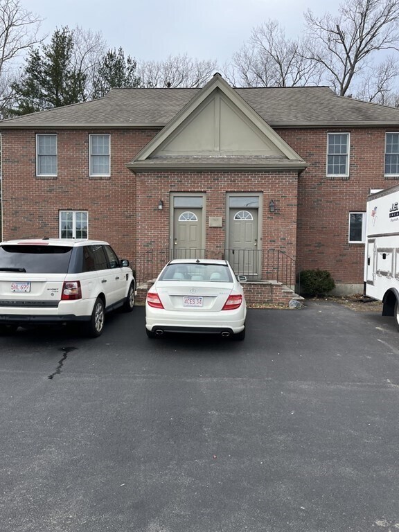 1569 Main St, Weymouth, MA 02190 Townhome Rentals in Weymouth MA