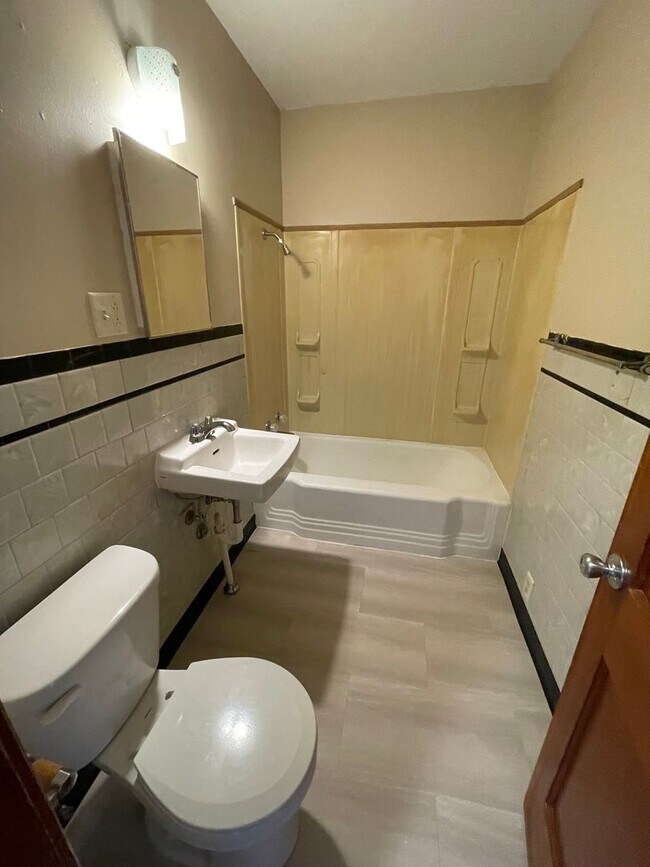 Foto del edificio - 1206-1208 Eisenhower