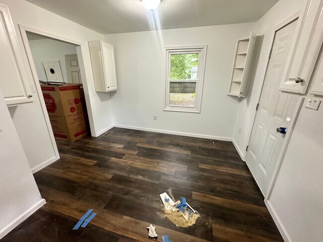 Foto del edificio - Remodeled 3-Bedroom Home in Blackstone!