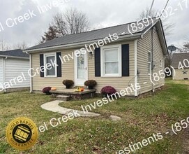Building Photo - 217 Shearin Ave