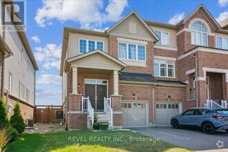 Building Photo - 4024 Fracchioni Dr