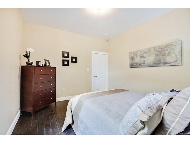 Building Photo - 3732 Quivas St
