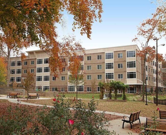 Foto del edificio - 1901 Myrtle Dr SW