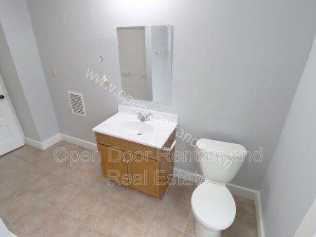 Foto del edificio - 2919 S Harrison St