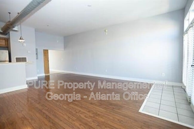 Building Photo - 502 Pryor St SW