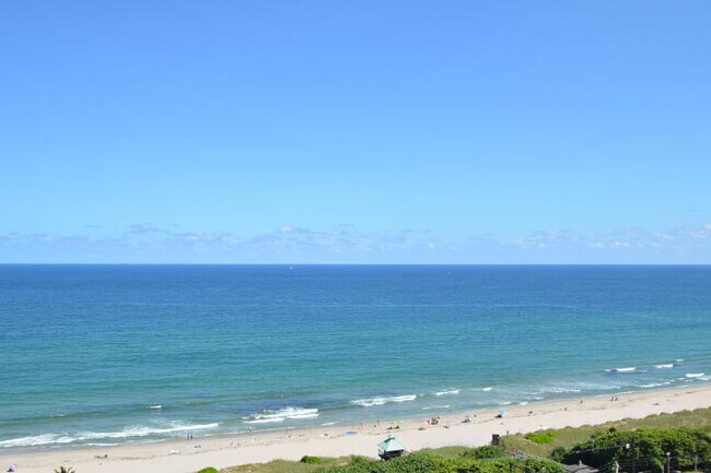 Foto del edificio - 4001 N Ocean Blvd