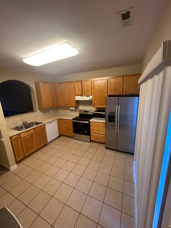 Foto del edificio - 8419 Chaceview Ct