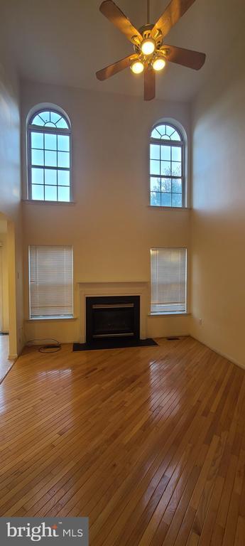 Building Photo - 206 Summerhill Ct