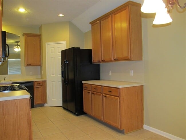 Building Photo - 2338 Colonial Springs Ln