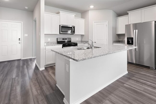 Building Photo - 2517 River Wy Dr