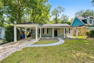Building Photo - 1416 Graymont Dr SW