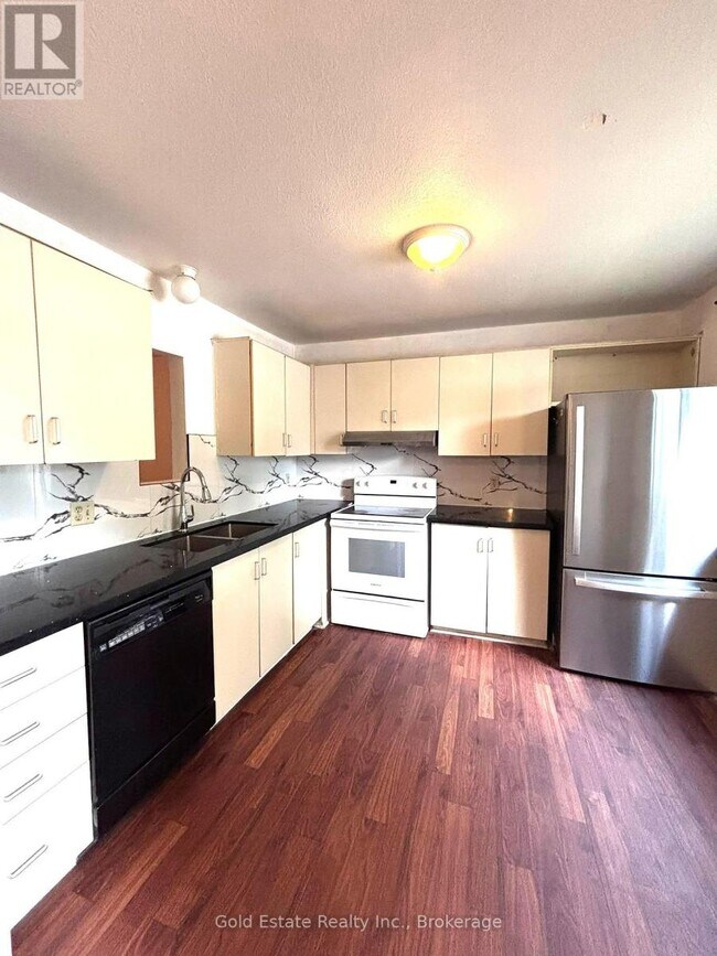 Photo du bâtiment - 40 - 490 THIRD STREET